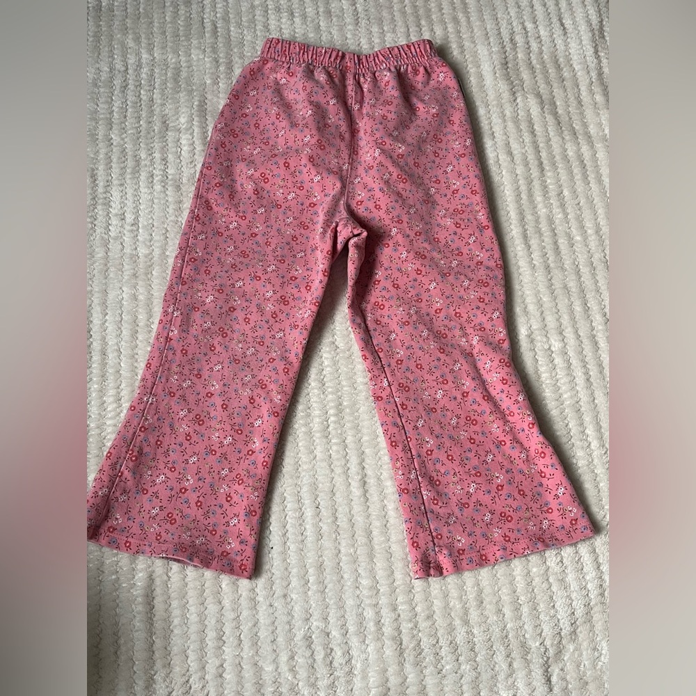 OshKosh B'gosh Pink Floral Bottoms size 24M